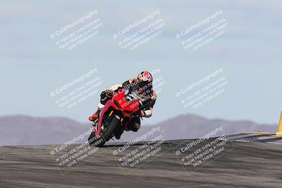 media/Nov-16-2025-Race Pace (Sun) [[8c5fa54630]]/Verified Riders/1-Turns 9 and 10 (925am)/